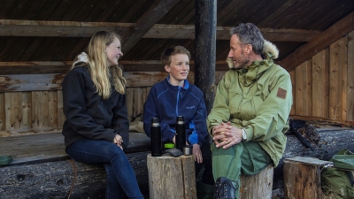 Tv- serien Helt NATURLIG har premiere 30. august på NRK1. Foto: Jan Grønseth