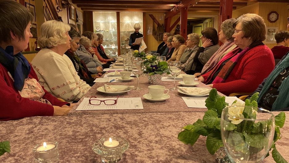 Bygdekvinner fra Røyken, Hurum og Lier Bygdekvinner fra Røyken, Hurum og Lier