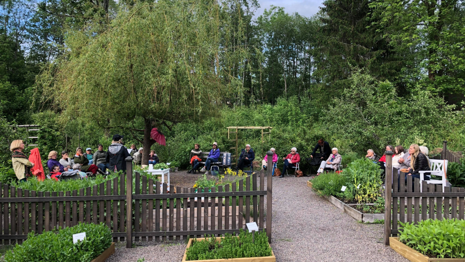 Torunn B Solberg orienterte om søknaden vi har sendt til Gjensidigestiftelsen Torunn B Solberg orienterte om søknaden vi har sendt til Gjensidigestiftelsen