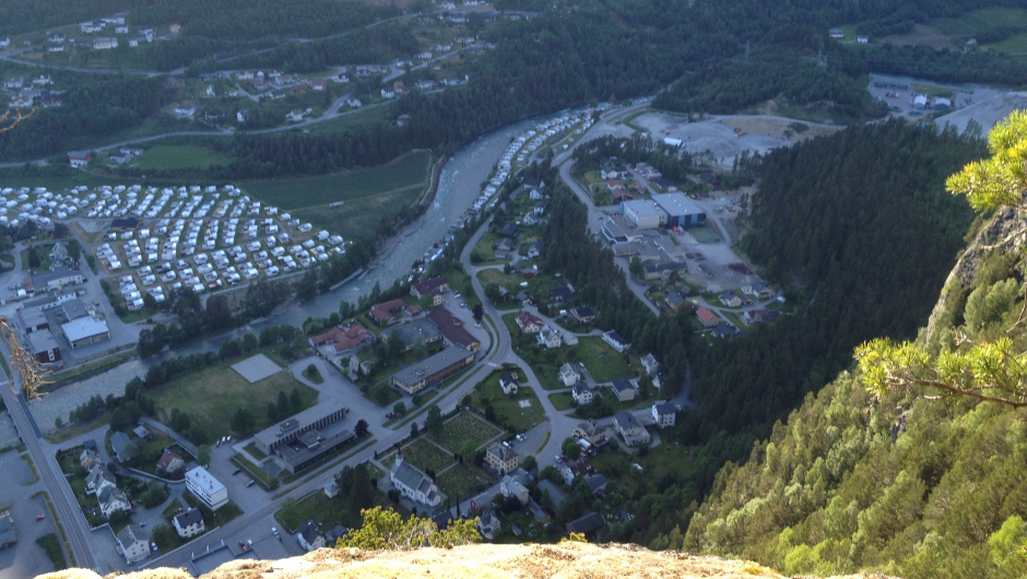 Vi såg rett ned til Sylte. Vi såg rett ned til Sylte.