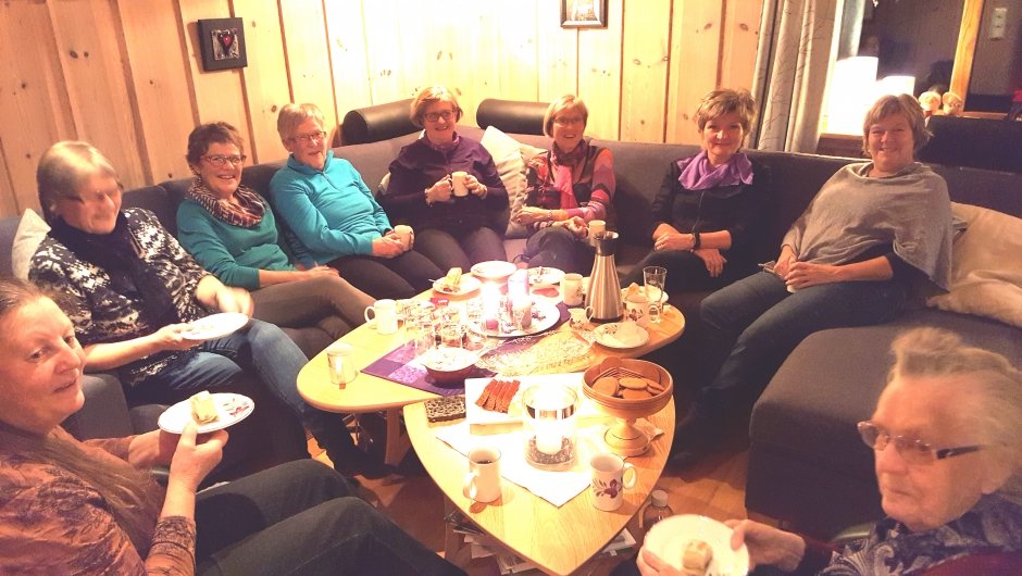 Triveleg kaffistund! Triveleg kaffistund.