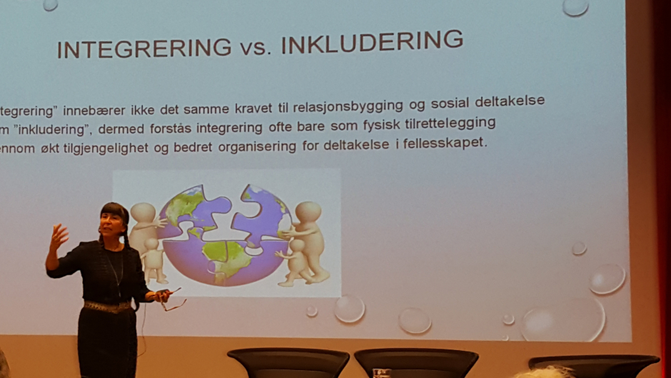 Prosjektleder for "Kvinner ut" Sosan Asgari Mollestad Prosjektleder for "Kvinner ut" Sosan Asgari Mollestad