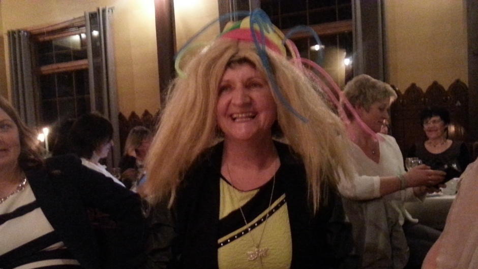 pakka enda til slutt hjå Liv Spilde, som vart ny for kvelden... pakka enda til slutt hjå Liv Spilde, som vart ny for kvelden...