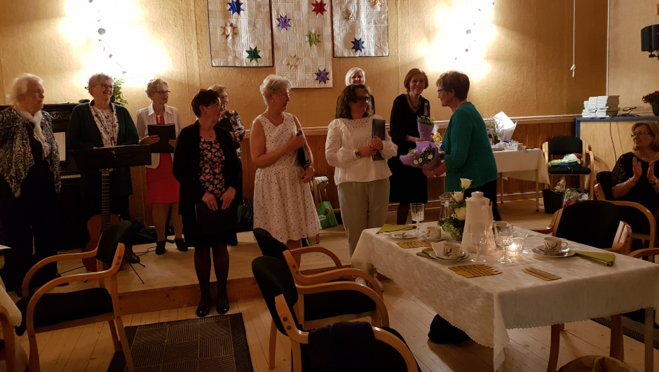 Takk til sangkoret Dusinet.