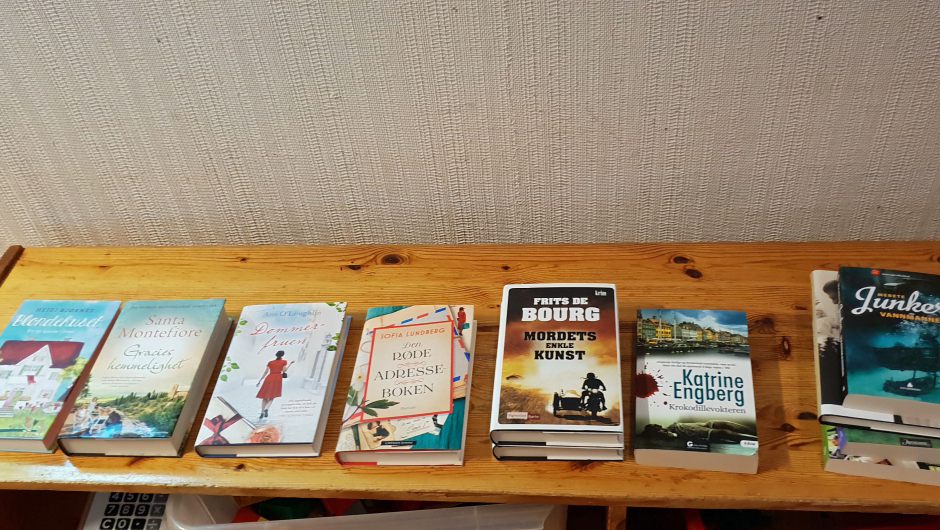 Noen av årets bøker, til utlodding Noen av årets bøker, til utlodding