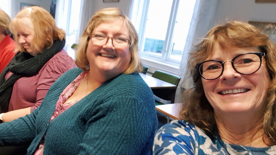 Førnøyde kursdeltagere, Berit Hjortenberg Nilsen og Tone Løn Tvedten Førnøyde kursdeltagere, Berit Hjortenberg Nilsen og Tone Løn Tvedten