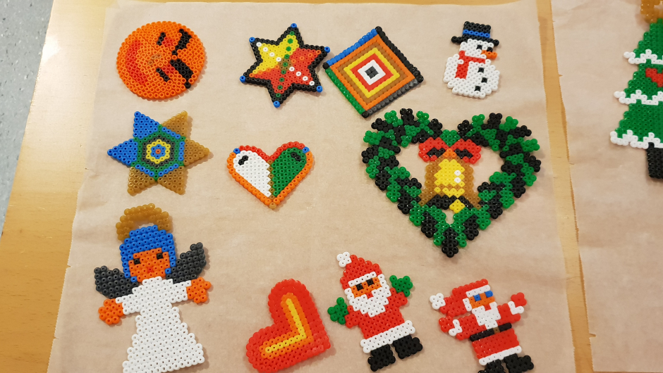 Mye fin juletrepynt Foto: Anita Hollingsæter Mye fin juletrepynt Foto: Anita Hollingsæter