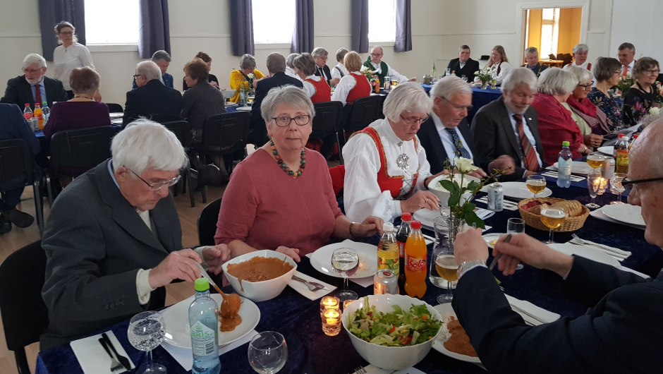 To av lagets tidligere ledere Aina B. Fegstad t/v og Ragnhild Andreassen