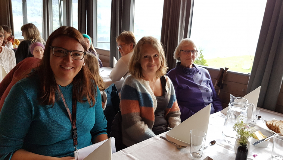 Marit, Liv Marion og Ingunn foto: Aud-Marit Marit, Liv Marion og Ingunn foto: Aud-Marit