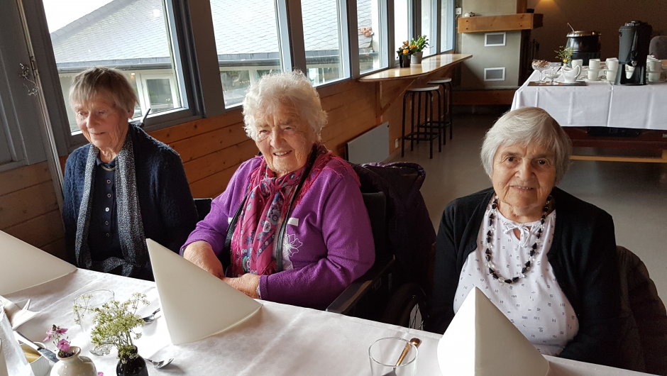 Eldfrid, Marta og Maria. foto: Aud-Marit Eldfrid, Marta og Maria. foto: Aud-Marit