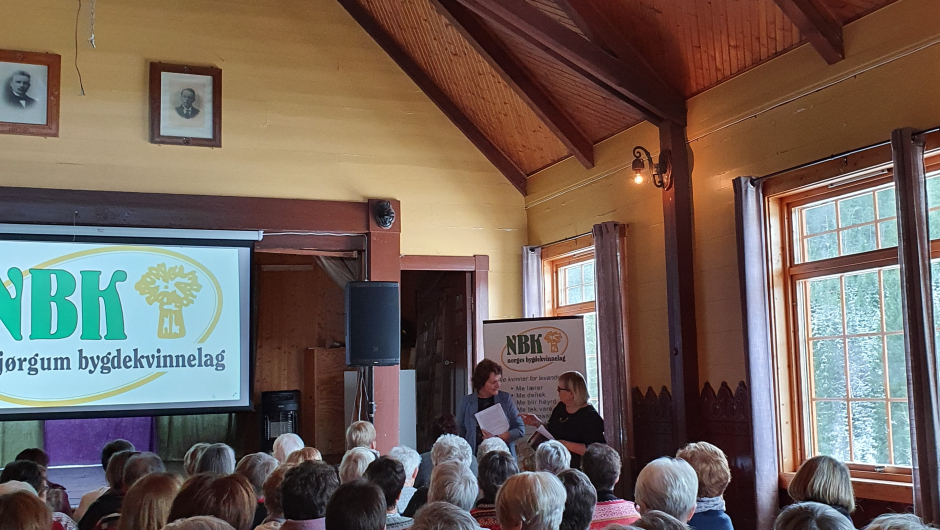 Liv Spilde og Aud Marit Netteland Foto Brita D.Bjørke