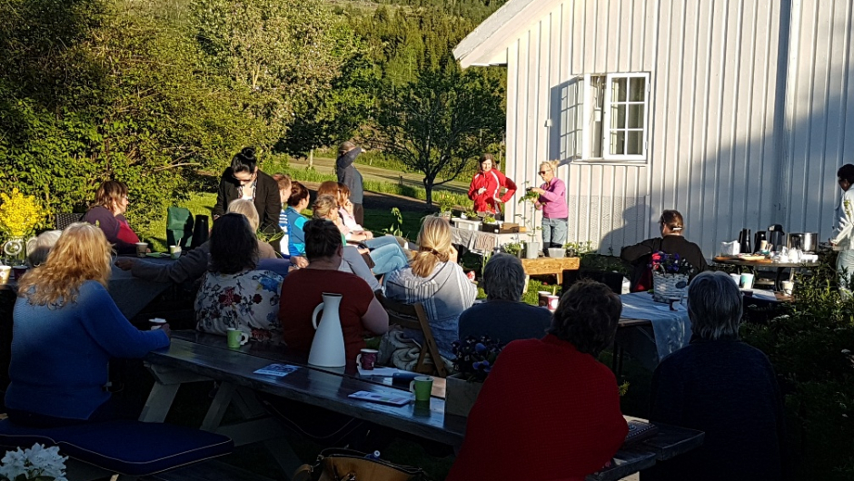 Hilde Alstad Overrein var auksjonarius. Foto: IHK