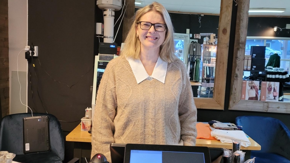 Bjørg ønsker velkommen inn!