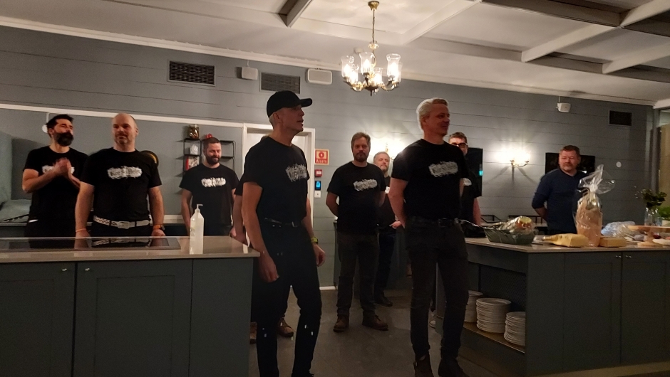 Mannskoret "Kor so helst" Mannskoret "Kor so helst" - Foto Annlaug Midtrød