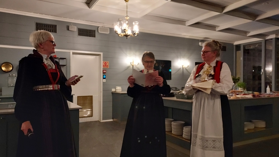 Trekking av loddbøker Trekking av loddbøker - Foto Annlaug Midtrød