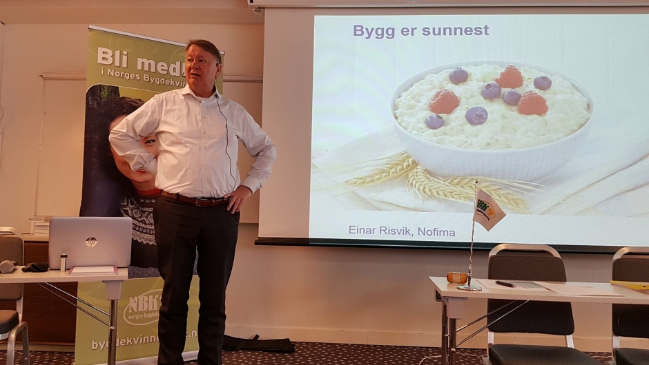 Einar Risvik Einar Risvik