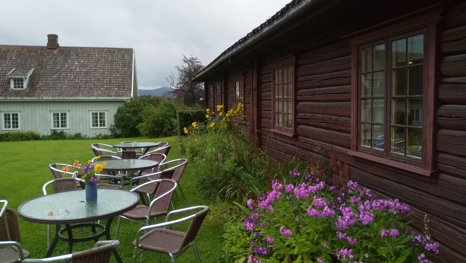 Utemiljø ved Grinakervev Utemiljø ved Grinakervev