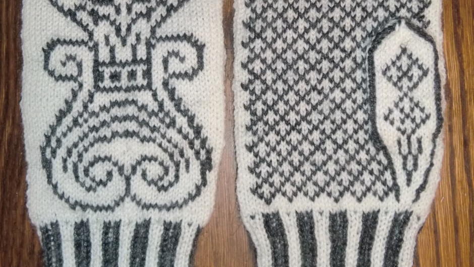 Skjåk votten. Eit samarbeidsprosjekt mellom Laila og svigerfaren Sverre