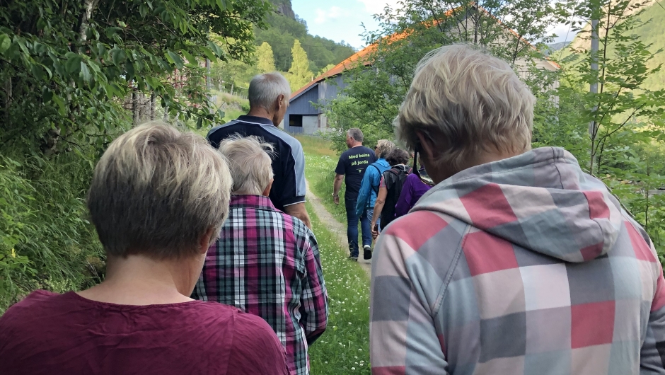 Lang, lang rekke Liland