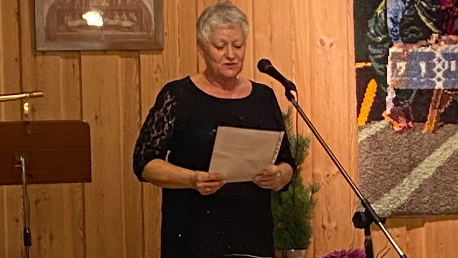 90 års jubileum Solveig Pedersen Aas leser sin prolog