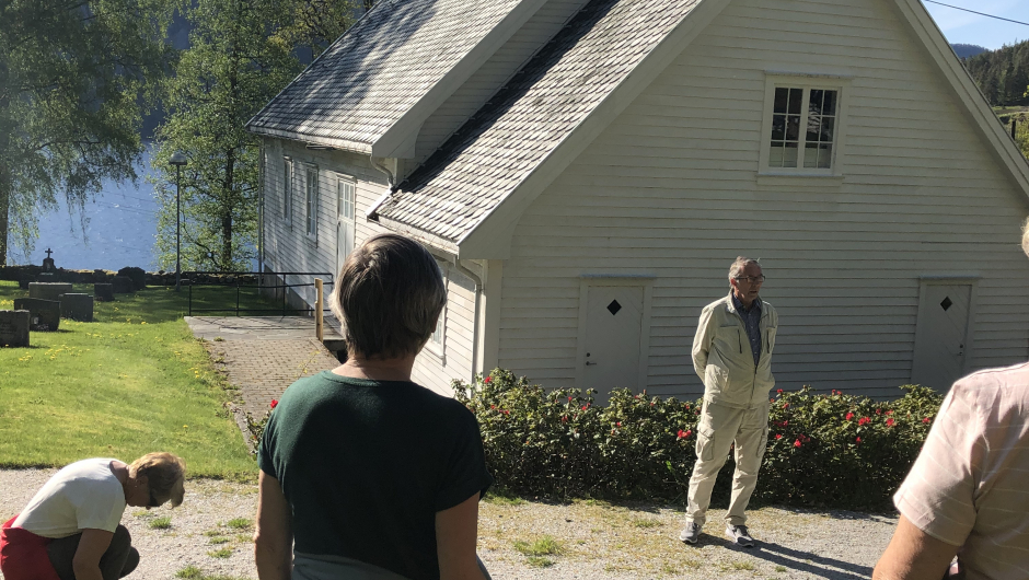 Ved Haughom kapell Bli kjend i Øksendal