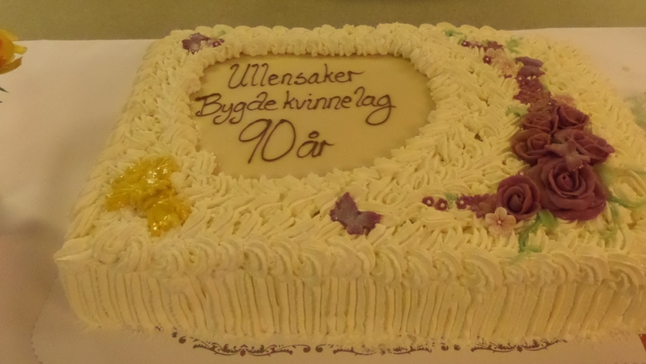 Nydelig jubileumsbløtkake.