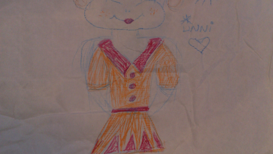 Når vi feirer bursdag tegner vi på duken!