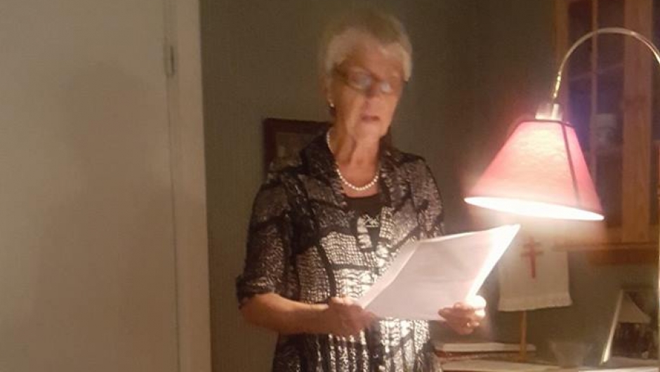 Fin lesning av Anne-Brit