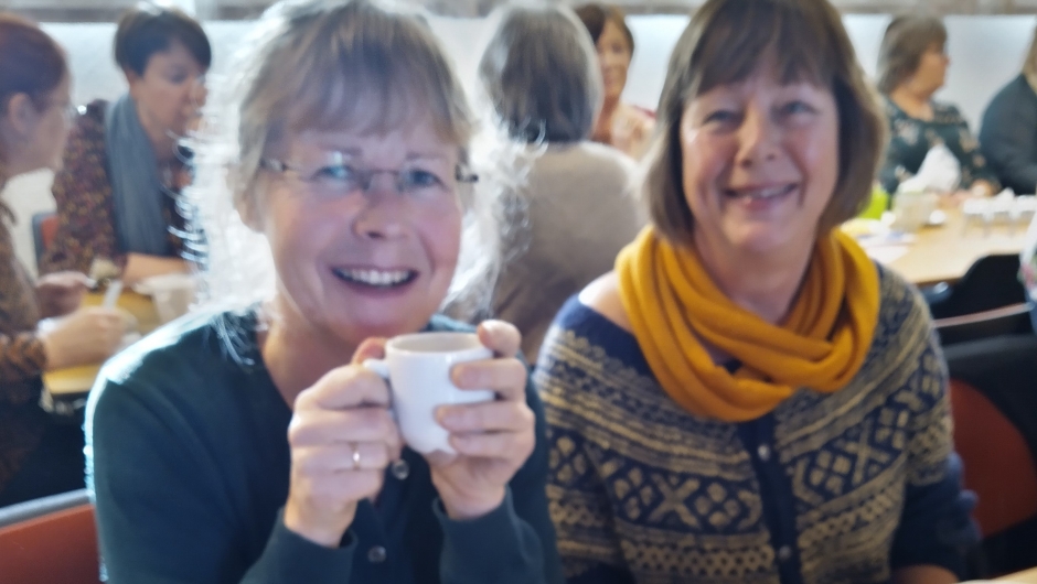 Bygdekvinner fra Holla