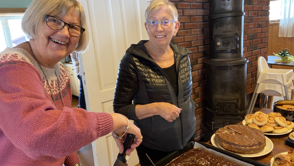 Fantastiske bygdekvinner som alltid stiller opp! Foto Bjørg Håland
