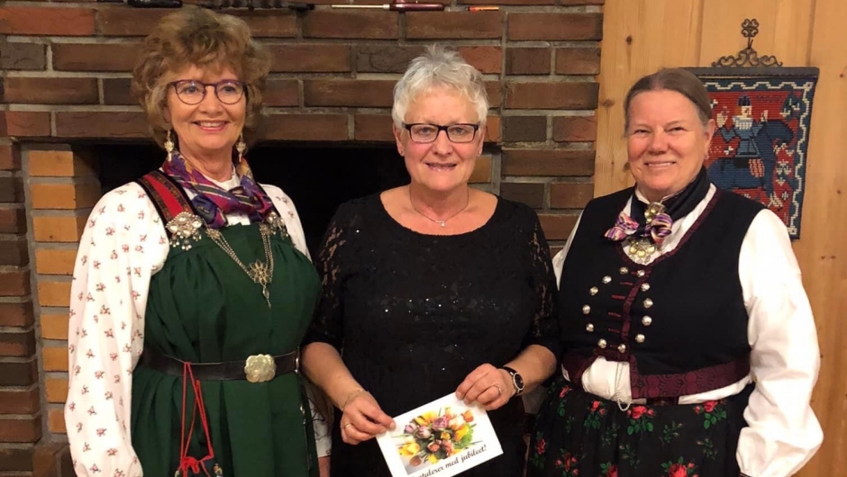 90 års jubileum Frøydis Løkensgard, Solveig Pedersen Aas og Aud Teigen Gjerde