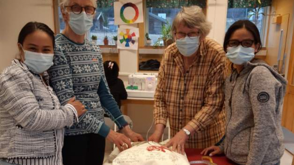 Puter blir til, fra venstre Lita, Else Oline, Grete og Marife