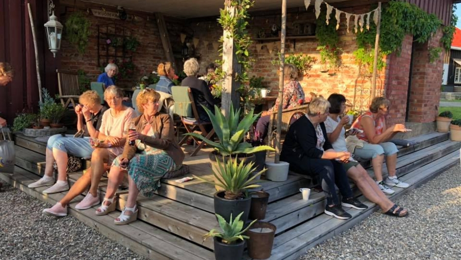 Bygdekvinner i Kjosekroken Bygdekvinner i Kjosekroken