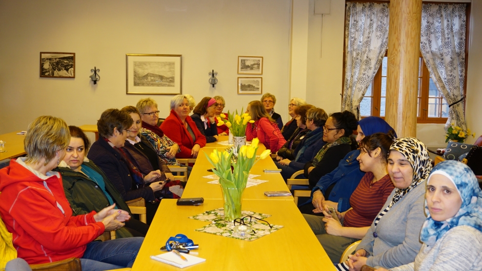 Skjønn forening av damer!