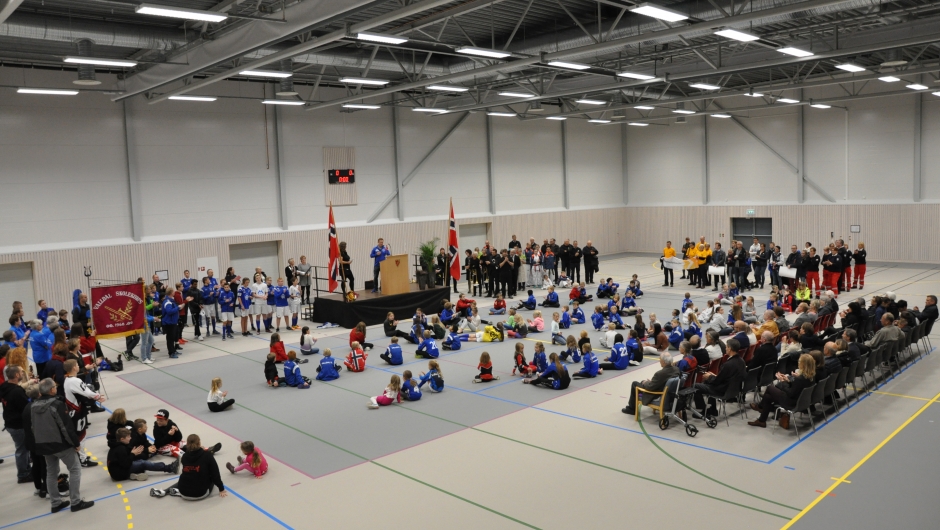 Flott hall! Flott hall!