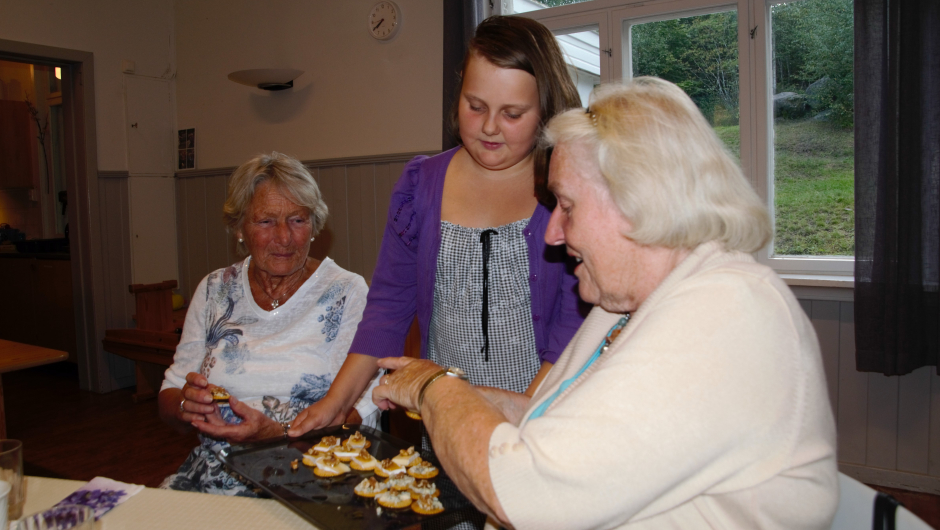 Løvetannsirup på ost Spennende med løvetannsirup, mmm smaker himmelsk