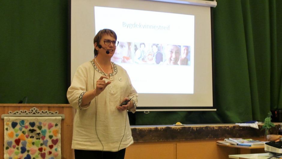 Leder Ellen Krageberg ga oss godt innblikk i organisasjonsarbeidet. Foto: Bjørg Strømme. Leder Ellen Krageberg ga oss godt innblikk i organisasjonsarbeidet. Foto: Bjørg Strømme.