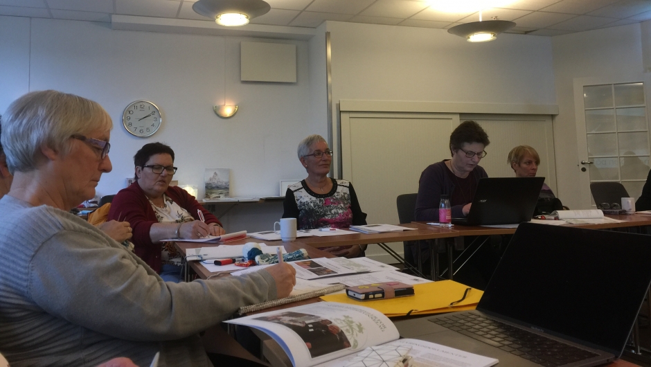 Engasjerte deltakere på kurset