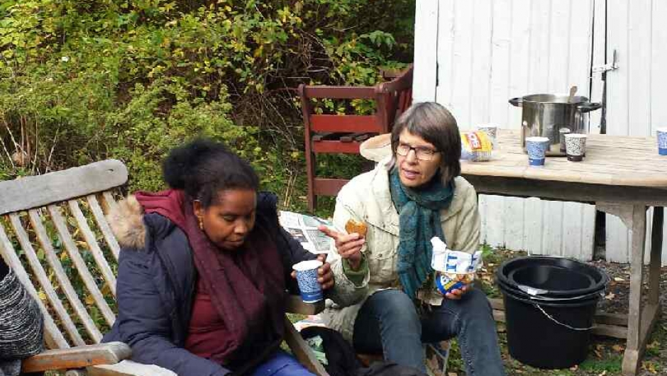 og- litt varmt og drikke