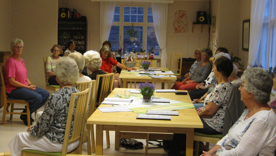 Eva forteller om Yoga Eva forteller om Yoga