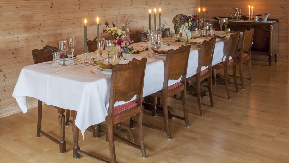 Festbordet i Vivestad er ferdig dekket. Foto: Kamilla Weiglin.