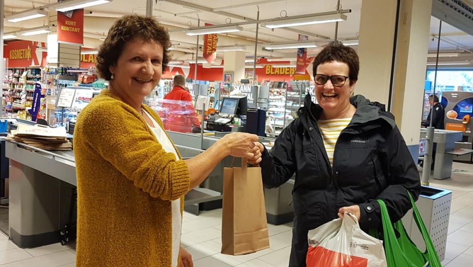 Det var stor interesse for bygg da Norges Bygdekvinnelag gjennomførte vår landsdekkende forbrukeraksjon i oktober 2018. Her fra Bjørgum Bygdekvinnelag sin aksjon. Det var stor interesse for bygg da Norges Bygdekvinnelag gjennomførte vår landsdekkende forbrukeraksjon i oktober 2018. Her fra Bjørgum Bygdekvinnelag sin aksjon.