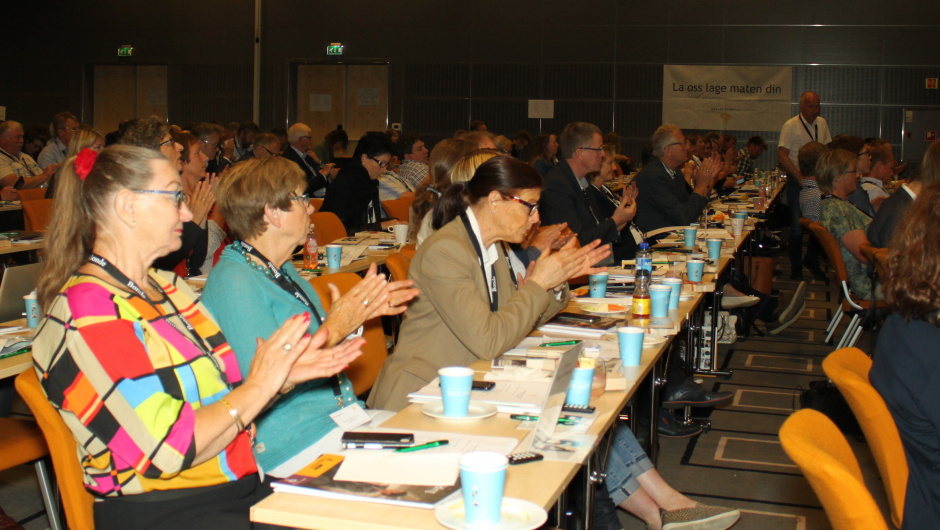 Delegatene fra Norges Bygdekvinnelag Sølvie Jødal og Marit Tomter. Foto: Cesilie Aurbakken.