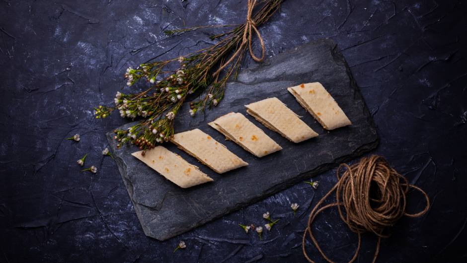 Hederlig omtale til Farmors beste ostelefse. Innsendt Sonja Iversen, Lofoten. Foto: Kaisa Tiivel.
