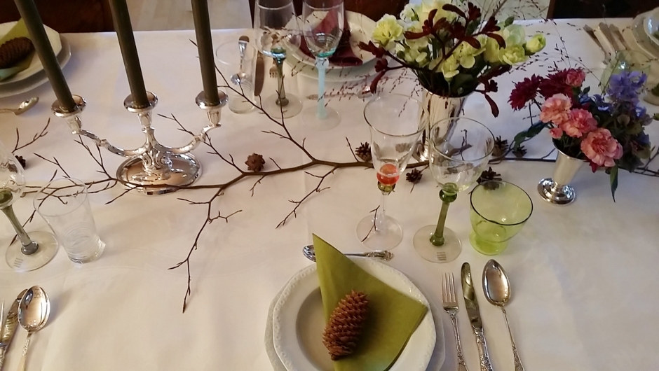 Detaljer fra bordekkingen. Foto: Anne Ka Munkejord. Detaljer fra bordekkingen. Foto: Anne Ka Munkejord.