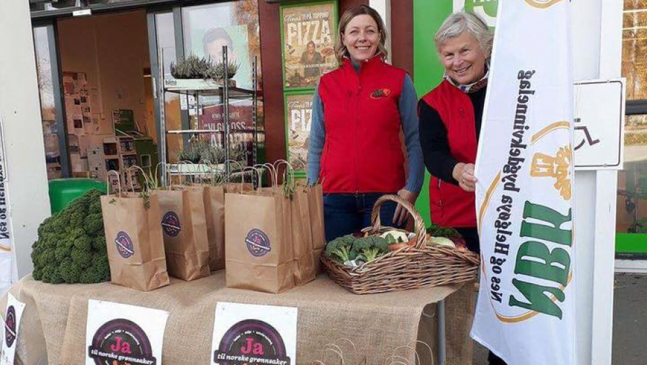 Nes og Helgøya Bygdekvinnelag Nes og Helgøya Bygdekvinnelag