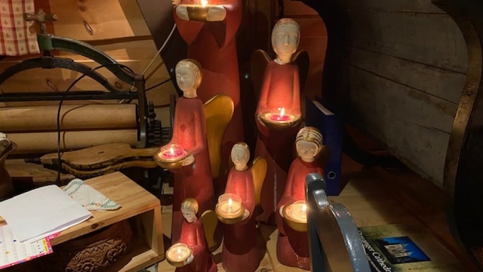 . Englekor i Peraløo.