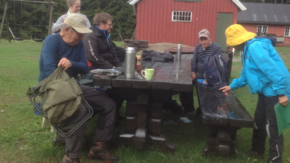 Vi raster ved Gransetra.