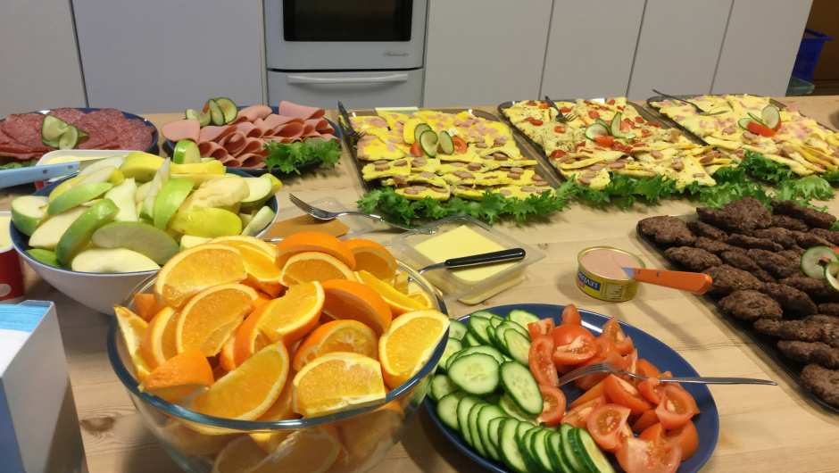 Rikholdig lunsjbord