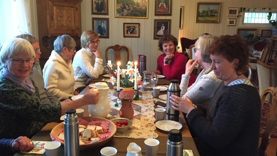 Neslesuppe og kaffekos etter turen